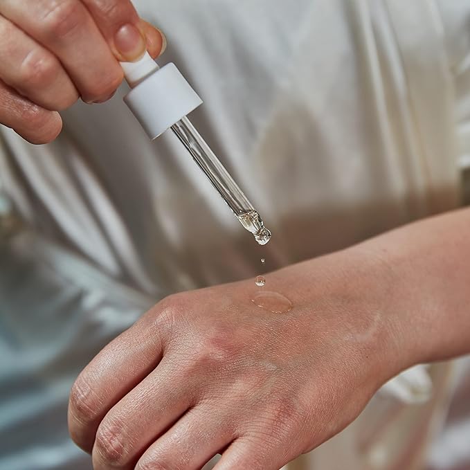 Tri-Serum, 3-in-1 Facial Serum with Natural Ingredients to Regenerate, Firm & Tone, and Repair Skin Barrier Function + Address Fine Lines and Wrinkles, For All Skin Types, 30 ml, 1 Fl Oz