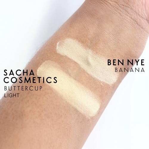 Sacha BUTTERCUP Light Mini Setting Powder. No Ashy Flashback. Blurs Fine Lines and Pores. Loose, Translucent Face Powder to Set Makeup Foundation or Concealer. For Light to Medium Skin Tones, 0.35 oz.