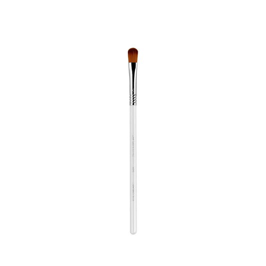 Sigma Beauty S20 Eye Cream Skincare Brush – Skincare Tool for Applying Skincare Products to Face and Skin, Gentle Eye Cream Brush Applicator for Eye Creams and Eye Makeup Primer (1 Pc)