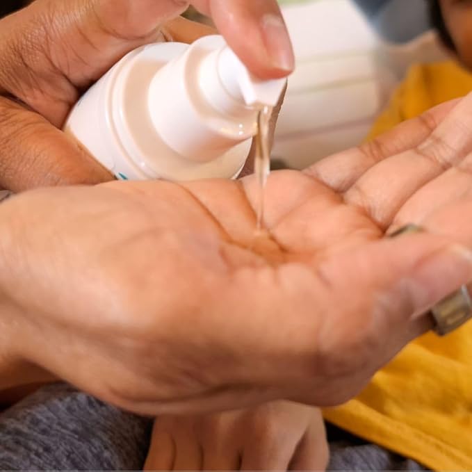 Massage Baby Oil – Organic, Nourishing with Egyptian Calendula, Chamomile & Lavender – Gentle for After-Bath Relaxing – Cruelty-Free Baby Oils for Baby & Kids by Mambino Organics, 2-Pack 5 fl oz