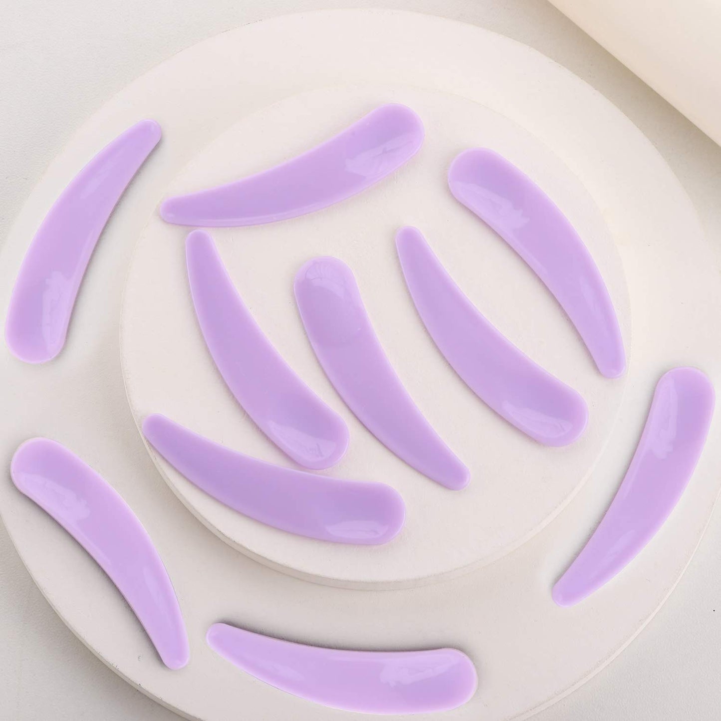 Refillable Cosmetic Sample Jars - 100 Pack 10g (0.35oz) Purple Small Travel Containers with Lids + 10 Mini Makeup Spatulas - BPA Free