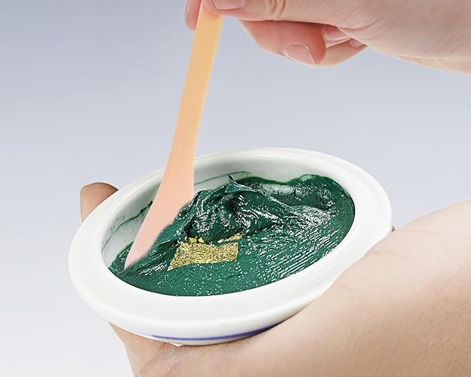 ONLYKXY 30pcs 5in Plastic Beauty Spoon Facial Cream Brush Makeup Scoop Mud Reusable Cosmetic Dig Scoop Spatula Mask Tip for Lotions Moisturizers Home Salon DIY Facemask Mixing Sampling (Light Orange)