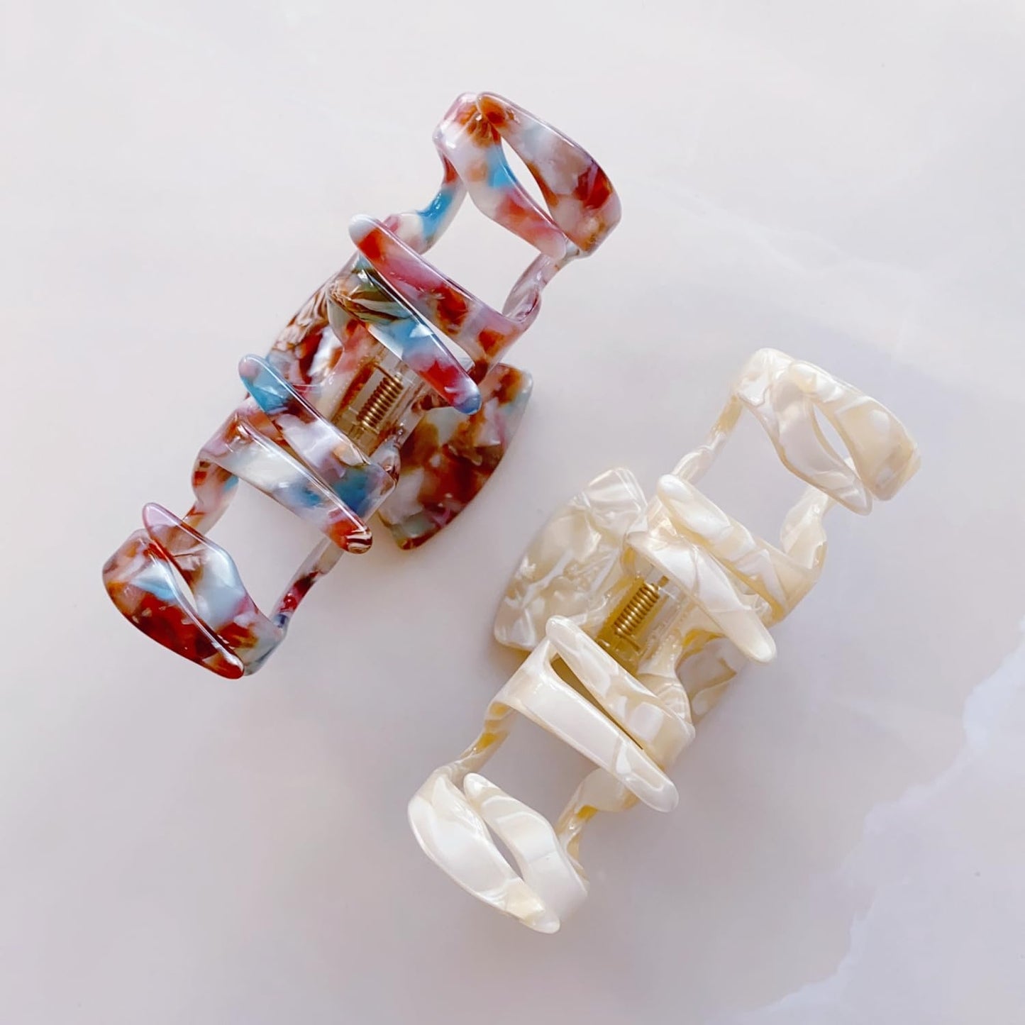 Large Tortoise Shell Claw Clip 3.5 Inch Cellulose Acetate Hair Claw Clips Checkered Hair Claw Clips French Design Hair Jaw Clamp for Women Ladies (2 Pack)