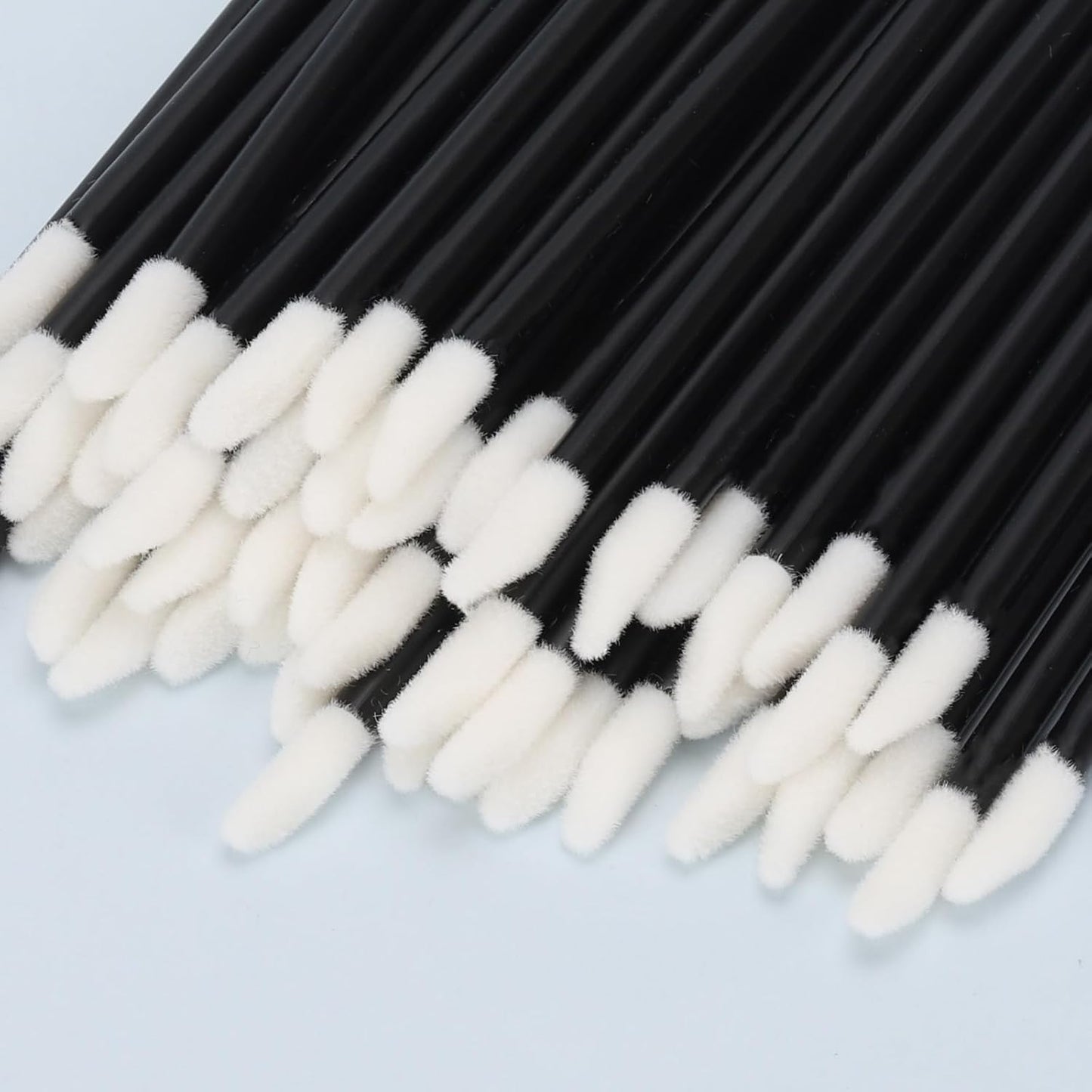 Tbestmax 200 Pcs Lip Wands Applicators, Disposable Lipstick Lint Free Brush Makeup Gloss Wands, Makeup Applicator Beauty Tool Kits Black