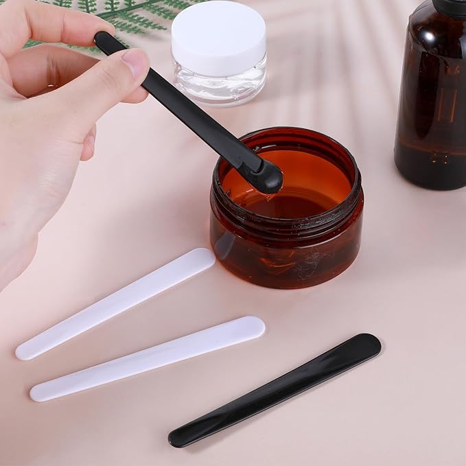 20Pcs Plastic Cosmetic Spatula Plastic Beauty Spoon Reusable Cosmetic Mask Mixing Spoon Spatulas Jelly Mask Spatula Stick Applicator Beauty Facial Tools for DIY Mask Mixing and Sampling