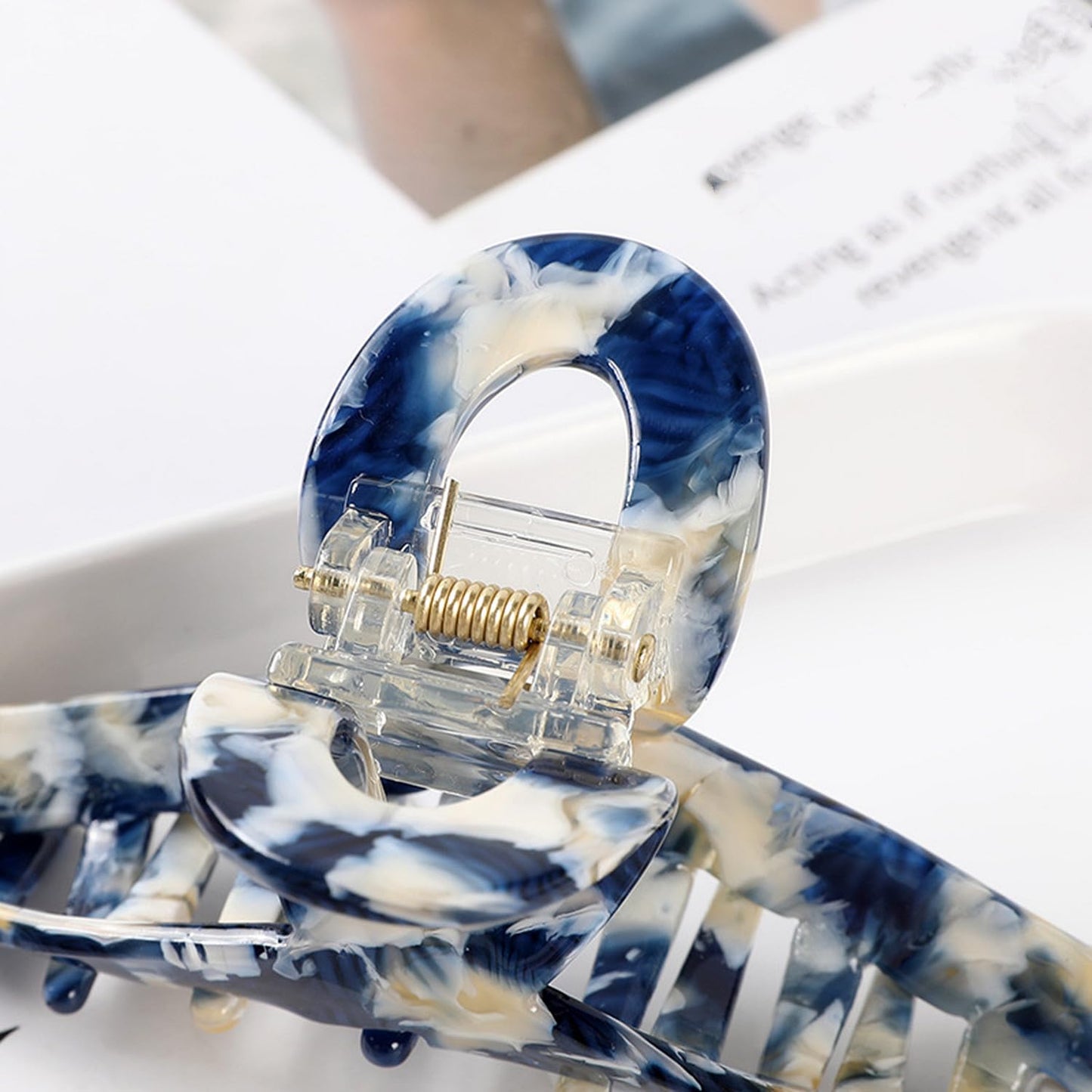 Large Hair Clips 4.1 inch Tortoise-shell Claw Cellulose Acetate Jaw Clip Celluloid Hair Barrettes Grip Clamps for Women Ladies Mother Teacher (3 Pack)