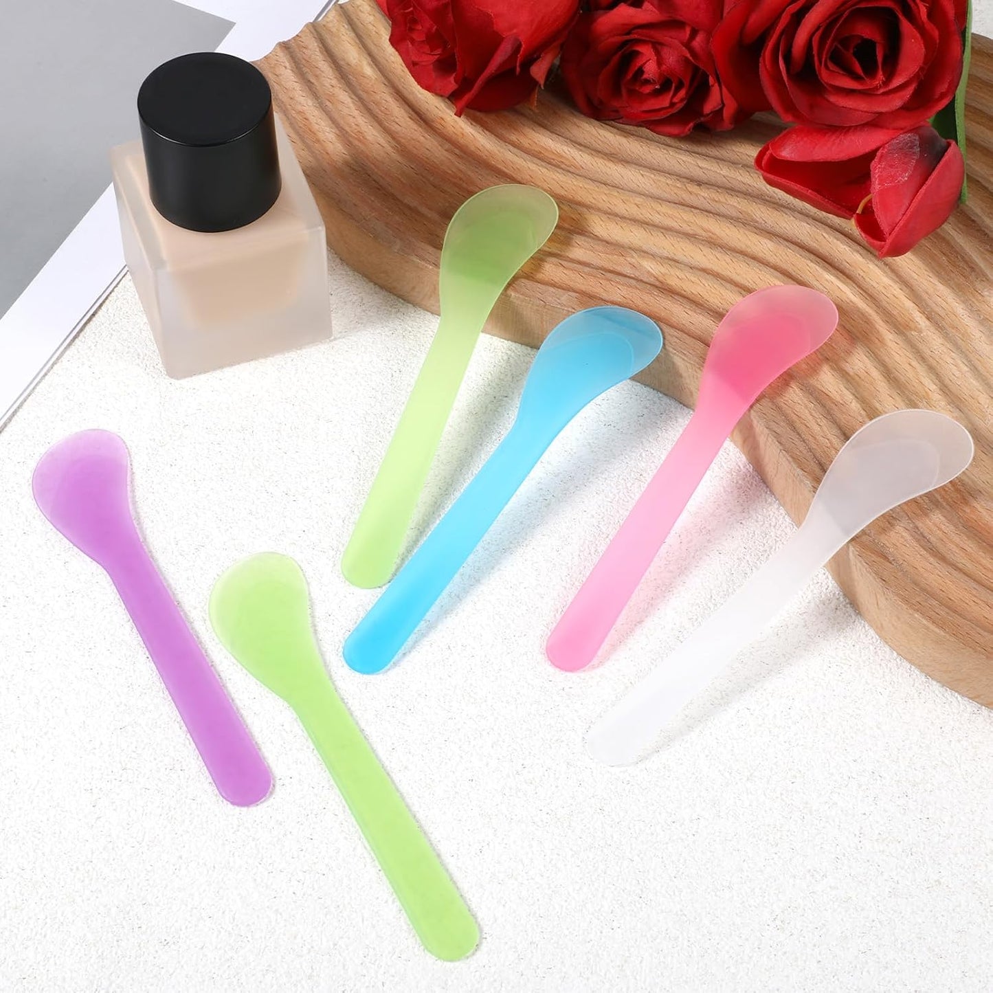 6Pcs 5inch Makeup Scoops 5 Color Plastic Beauty Spoon Facial Cream Brush Cosmetic Spatula Mask Mixing Spoon Reusable Facial Skin Care Tools for Lotions Moisturizers DIY Cream Mixing and Sampling