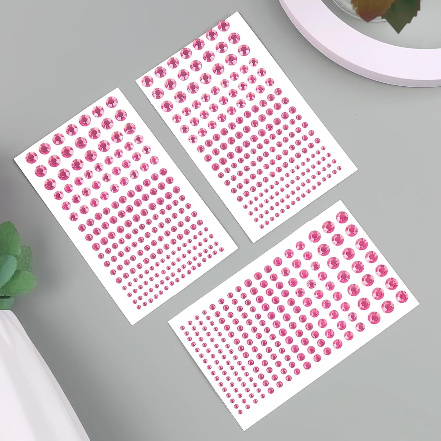 591pcs Face Gems Hair Gems Pearls, Self-Adhesive Face Jewels Eye Rhinestones 3/4/5/6/8 mm Face Gem Stick on, Halloween Makeup Gems Rave Accessories for Face Eyes Body Makeup (11.Light Pink)