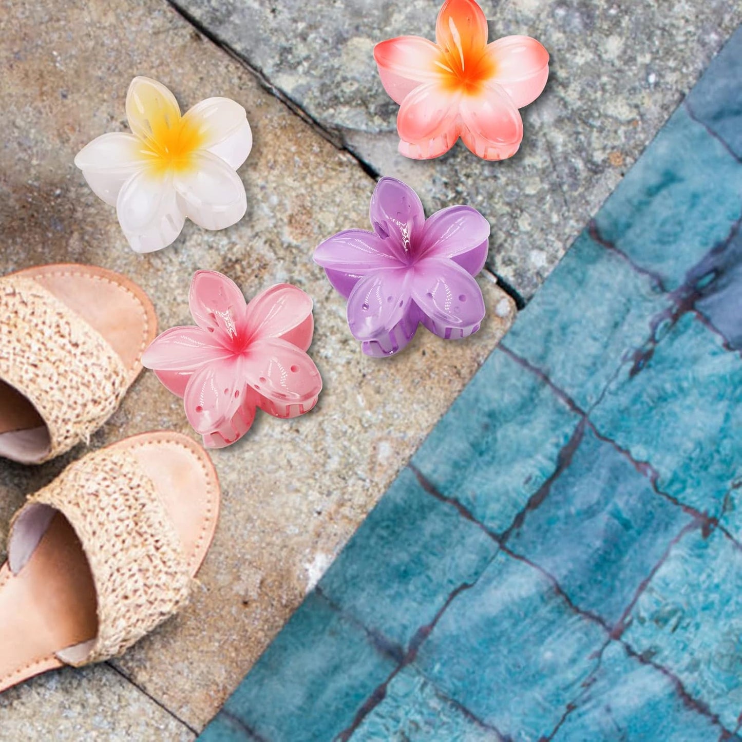 Hair Clip, 4 Count White Flower Claw Clips for Thick/Thin Hair, Strong Hold Nonslip Hair Clips, Tropical Hair Accessories for Women Girls, Hawaiian Holiday Gifts