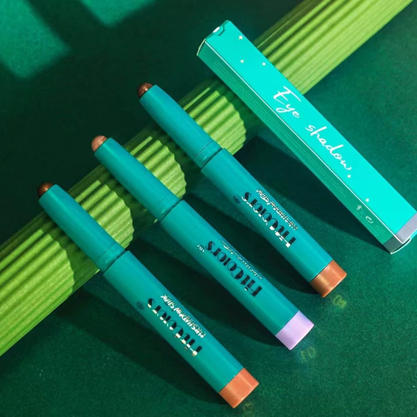 Eyeshadow Stick Eye Shadow Brightener Stick Eyeliner Pencil Cream Shimmer Glitter Smooth Eyeshadow Stick Pencil Nude Korea Primer Highlighter Natural Waterproof Long Lasting Gray Black # 05