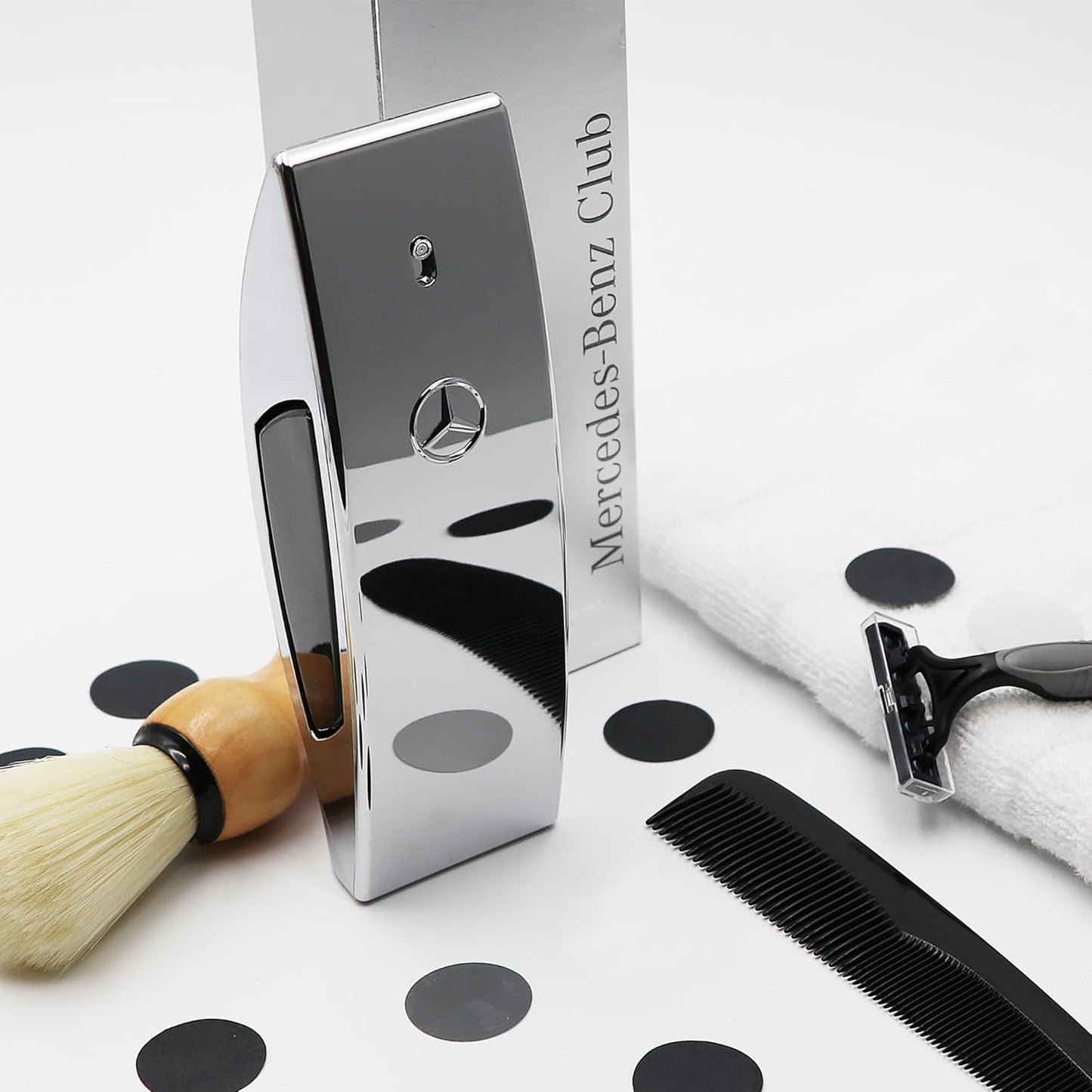 Mercedes-Benz Club Cologne for Men - 3.4 Fl Oz - Eau De Toilette Perfume Spray for Man - Woody & Musky Scent - Luxury Long Lasting Fragrance with Notes Of Grapefruit, Cardamom & Earthy Dry wood