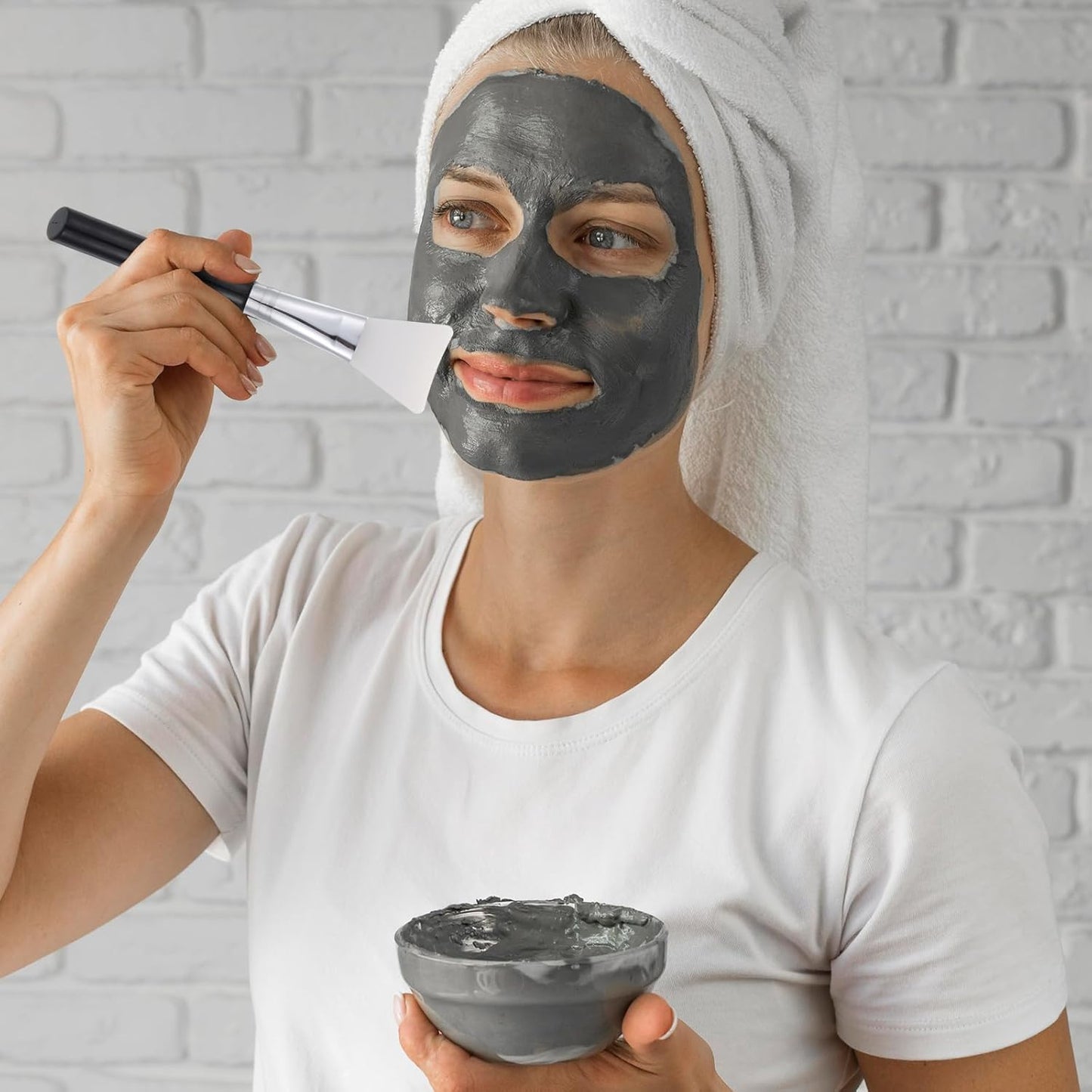 6PCS Silicone Face Mask Brush Applicator, Flexible Silicone Brush Black Beauty Tool Applicator for Mud, Clay, DIY Mask, Body Lotion, Moisturizers