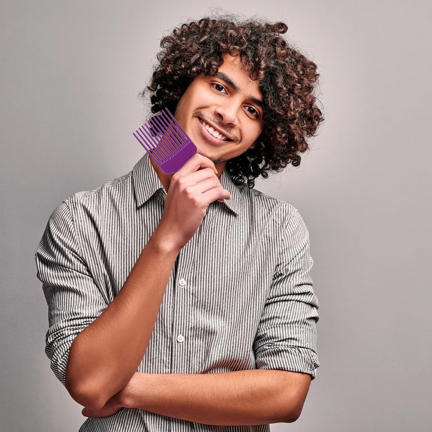 2 Pcs Hair Pick Comb Wide Tooth Lift for Hair Styling Detangling Plastic Afro Comb for Women Men (Purple)