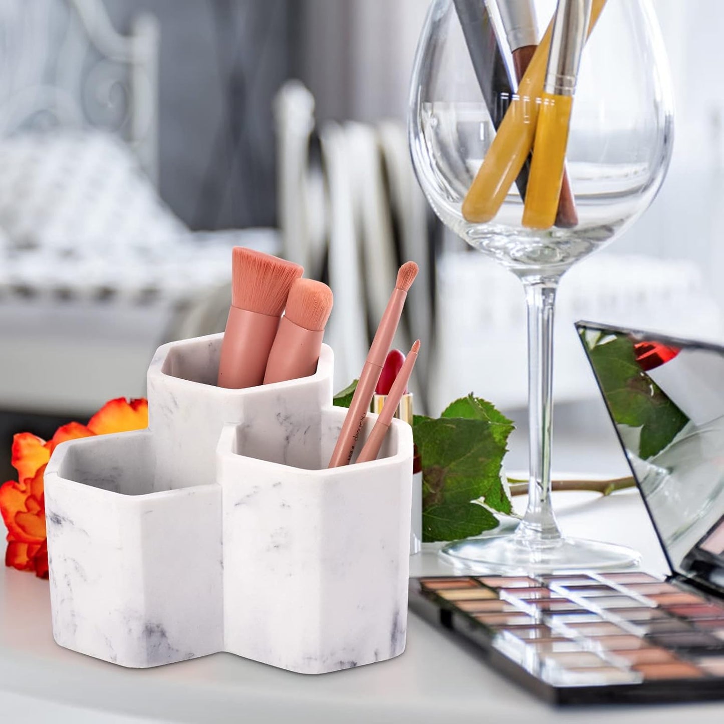 Toothbrush Holder for Bathrooms Toothpaste Holder Stand Bathroom Organizer for Toothbrush Makeup Brushes Holder