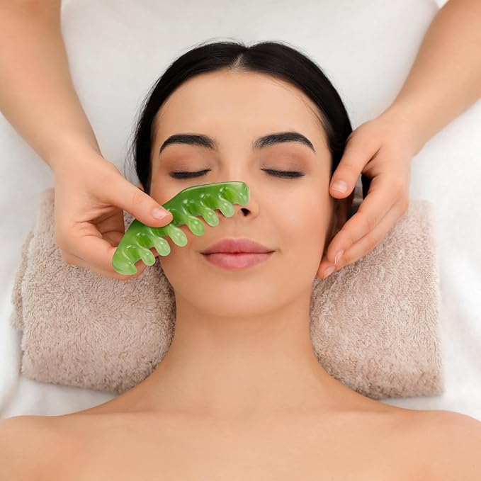 Geiserailie 2 Pieces Jade Combs Massage Stone Hair Gua Sha Scraping Scalp Comb Facial Massage Tool Multifunctional Handheld Head Tools Head Caring Therapy Mother's Day Gift (Dark Green Style)