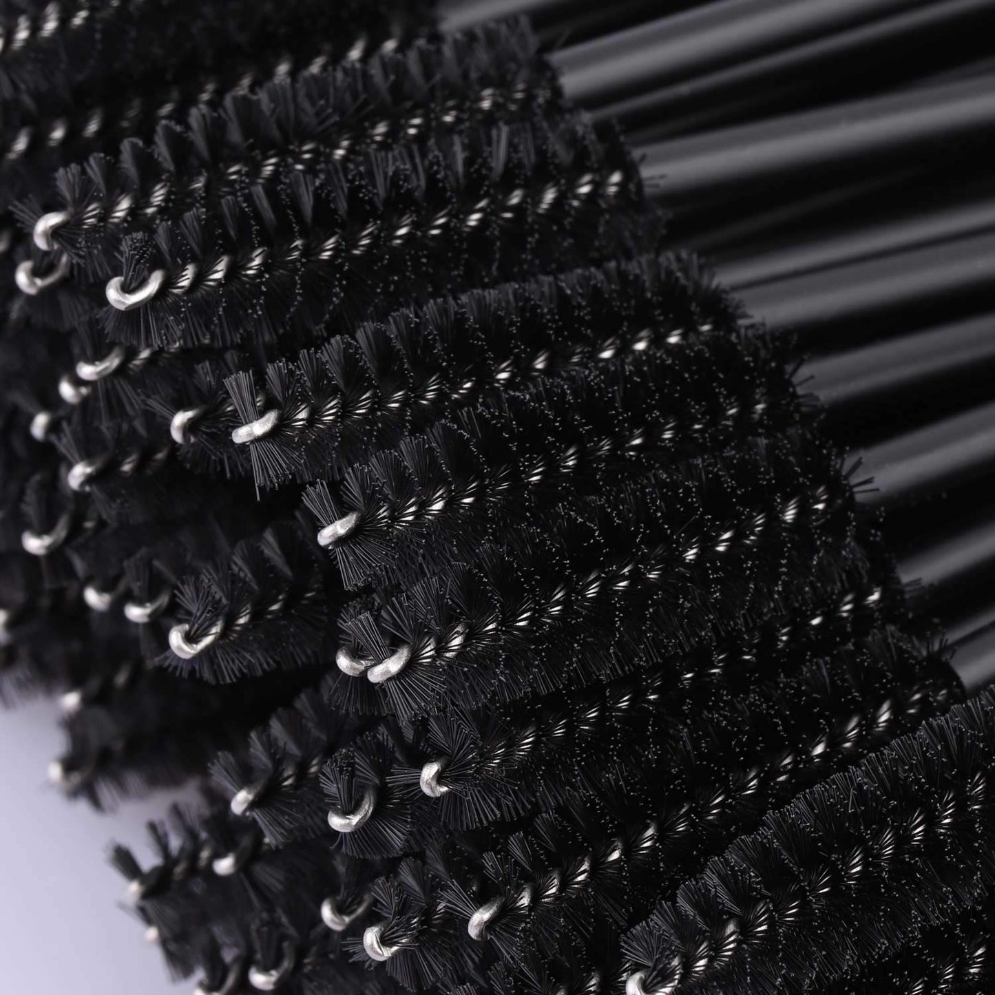 Tbestmax 200 Disposable Mascara Wand Spoolies and Lip Brushes, Lipstick Lipgloss Applicator for Eyebrow Eyelash Extension Makeup Kits Black