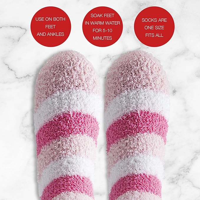 Live Green Bath and Body Present Set- Foot Spa Set with Fuzzy Socks, Lotion, and Scrub, Peppermint