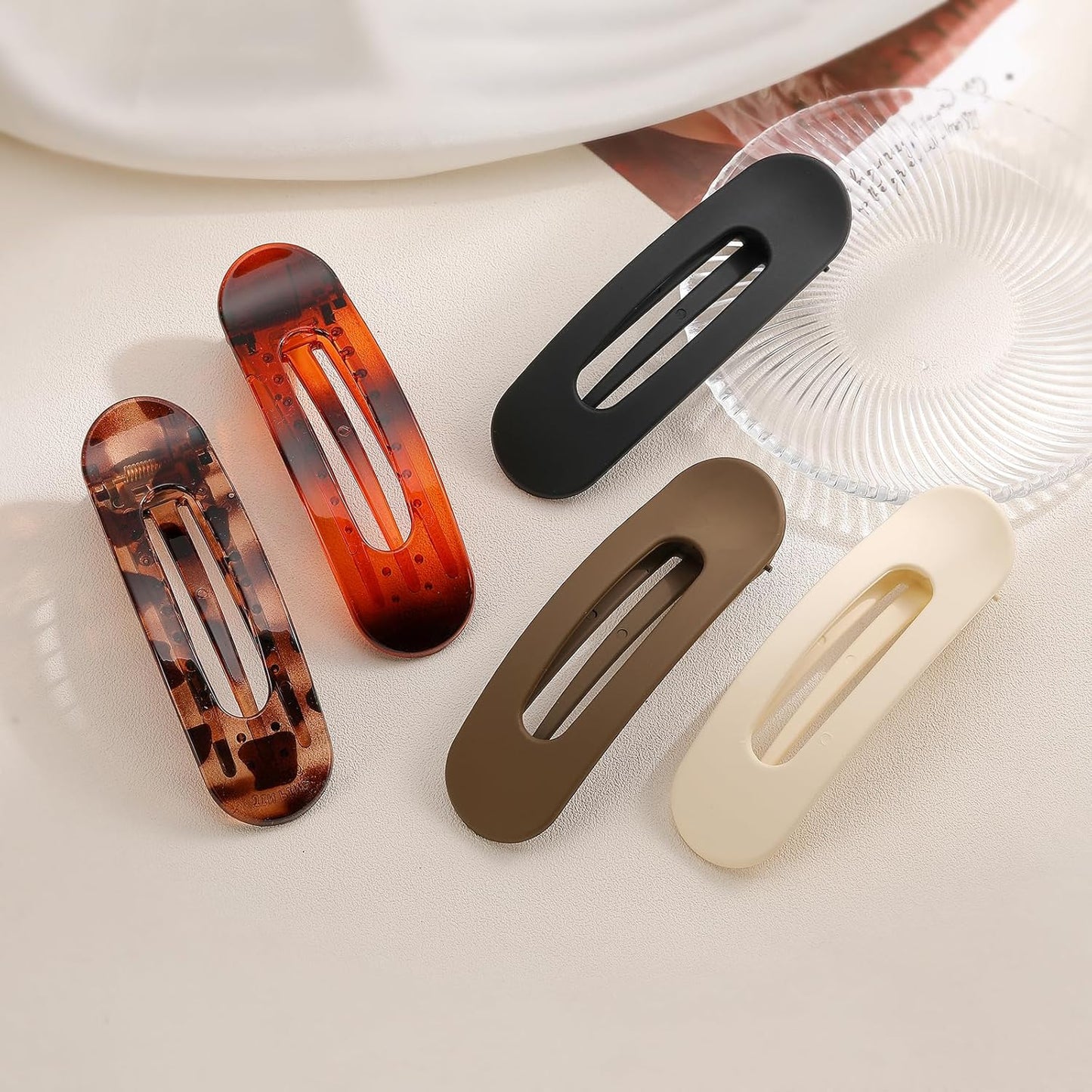 5 Pcs Flat Hair Clips, Large Lay Flat Claw Clips for Women Girls,Strong Hold Non-slip Matte Hair Claws for Thick Thin Hair(Black&Tortoise)