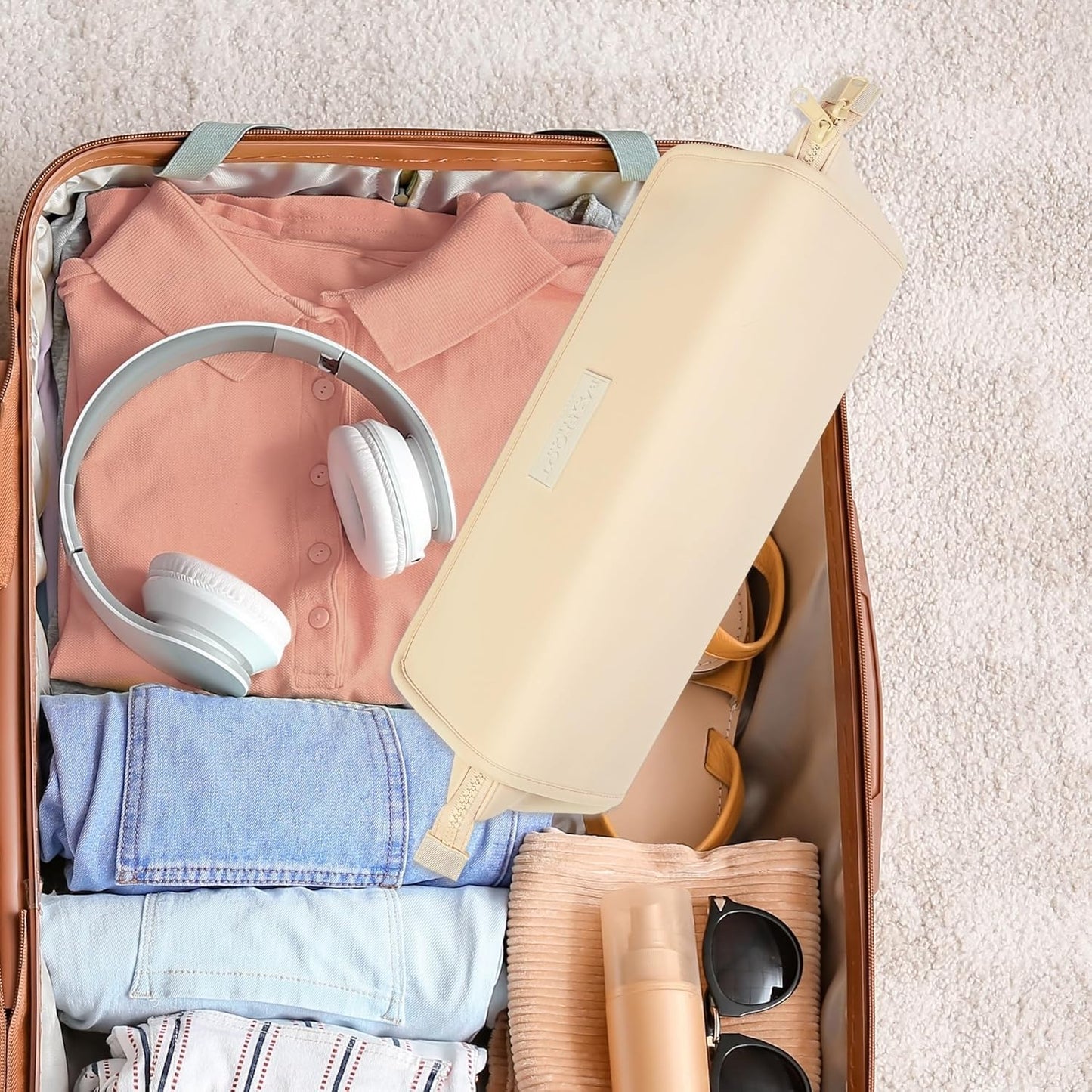 BAREFOOT CARIBOU Hair Tools Travel Bag and Heat Resistant Mat for Flat Irons, Straighteners, Curling Iron, and Haircare Accessories, 2-in-1 design, with Interior Pockets, Portable Organizer