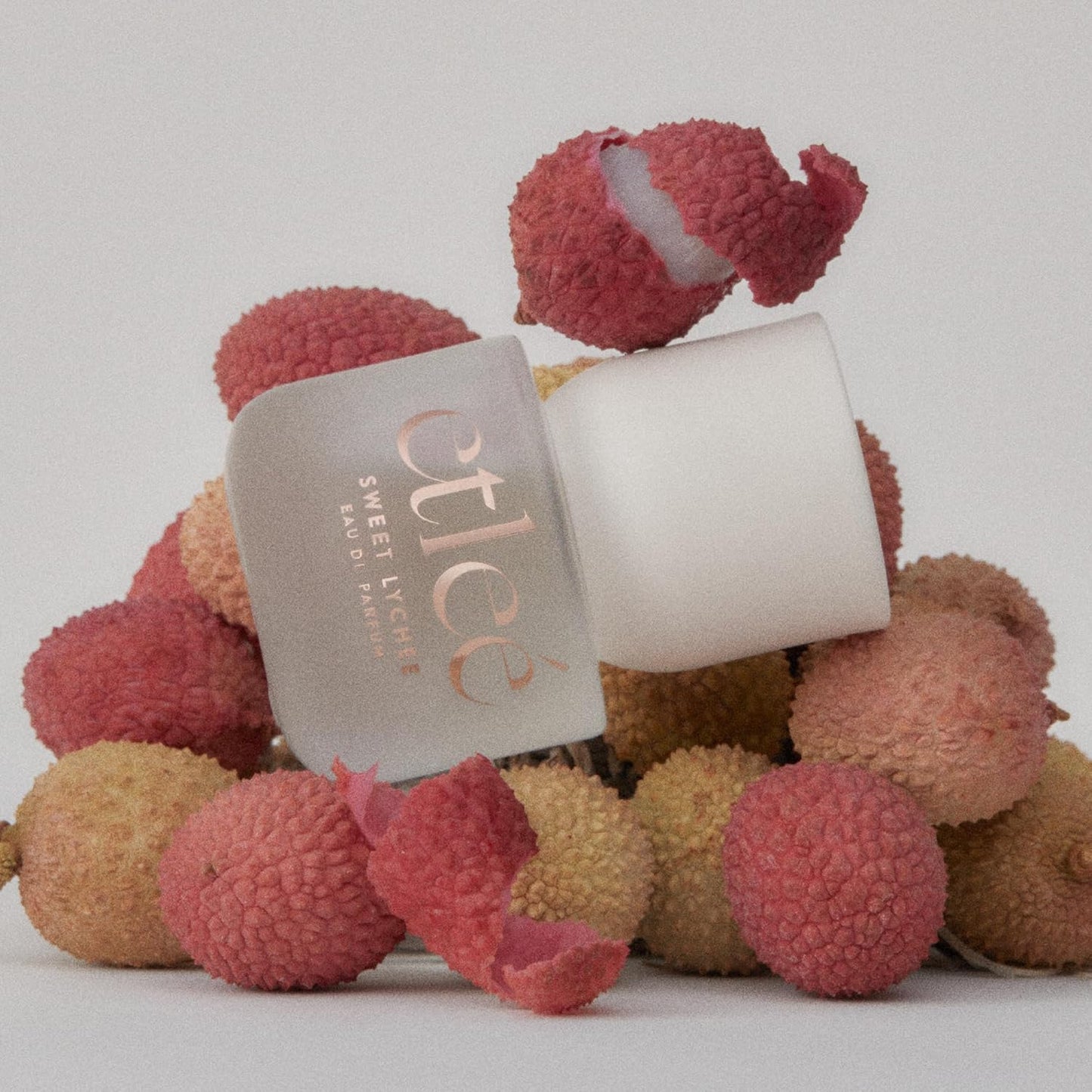 Sweet Lychee Eau de Parfum 1.01oz, Fruity Floral Long Lasting Perfume With Vanilla, Apple, Lemon, Amber, Musk, Rose & Jasmine, Layerable Luxury Fragrance for Women & Men for Everyday Wear