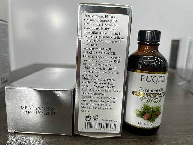 Cedarwood Essential Oil 118mL Pure Cedarwood Oil Premium Essential Oil for Diffuser, Humidifier - with Glass Dropper (4fl.oz)