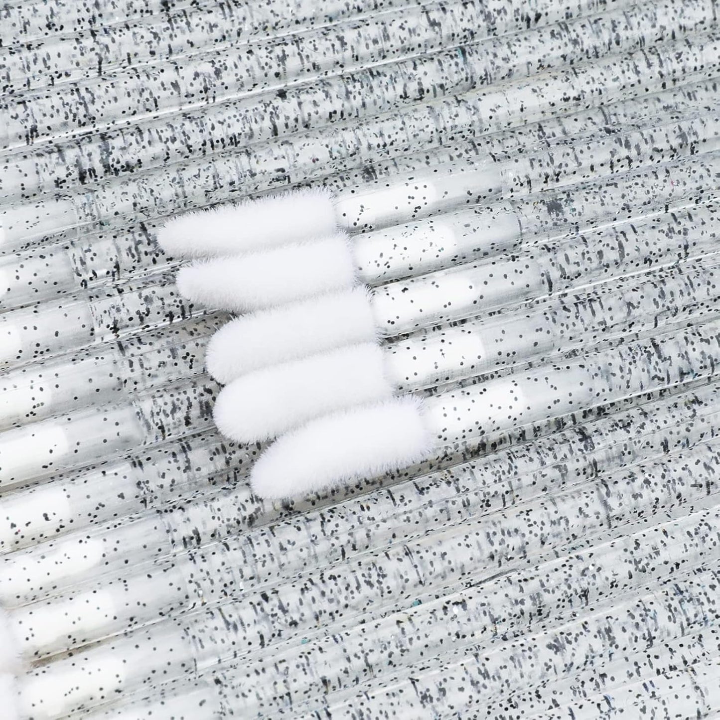 G2PLUS 300PCS Lip Brushes, Crystal Disposable Lip Brushes, Glitter Black Lip Gloss Applicators, Lipstick Gloss Wands Makeup Tool Kits for Lipstick and Lip Gloss