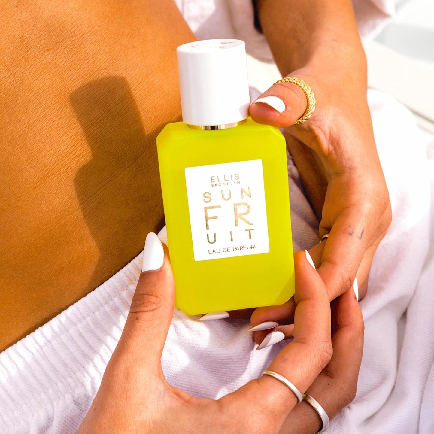 Ellis Brooklyn Sun Fruit Eau de Parfum, Fruity Floral Perfume for Women with notes of Fig, Jasmine & Vanilla, Vegan, Eco-Conscious, Cruelty-Free Paraben-Free, Made in the USA, 50ml / 1.7oz